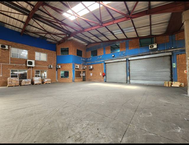 8,000M² WAREHOUSE FOR SALE IN JUPITER